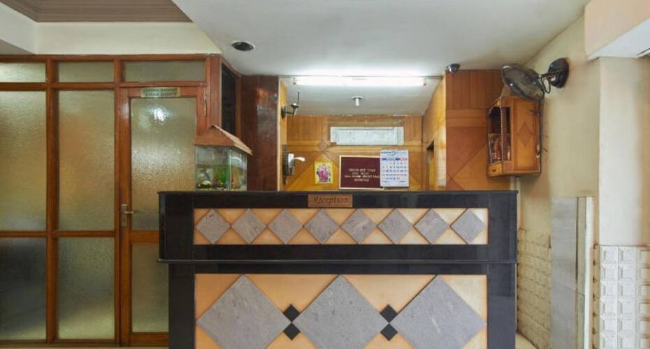 Hotel Damjis, Ahmedabad 3